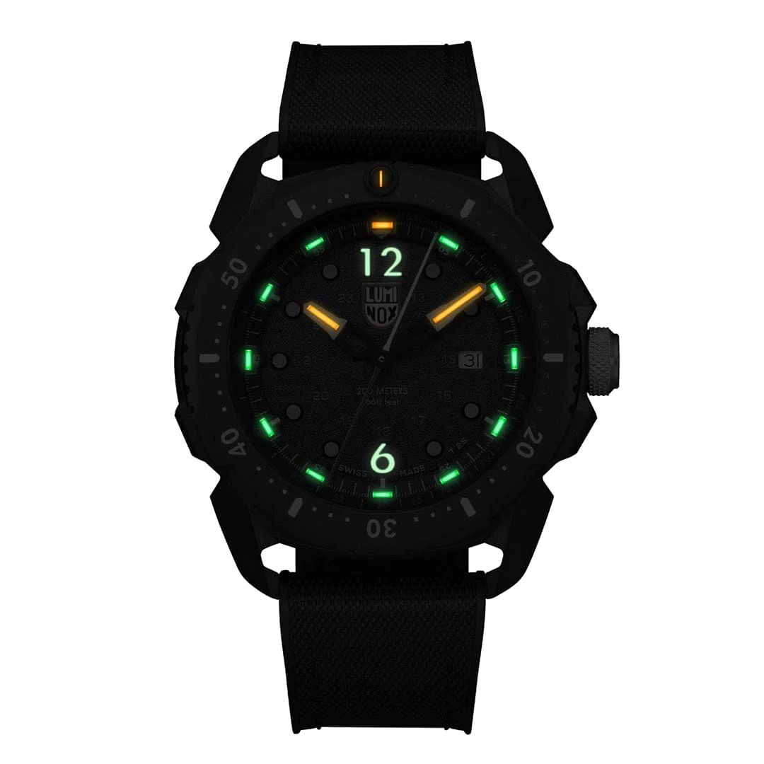 Luminox ICE-SAR Arctic - Mazenauer Uhren Schmuck