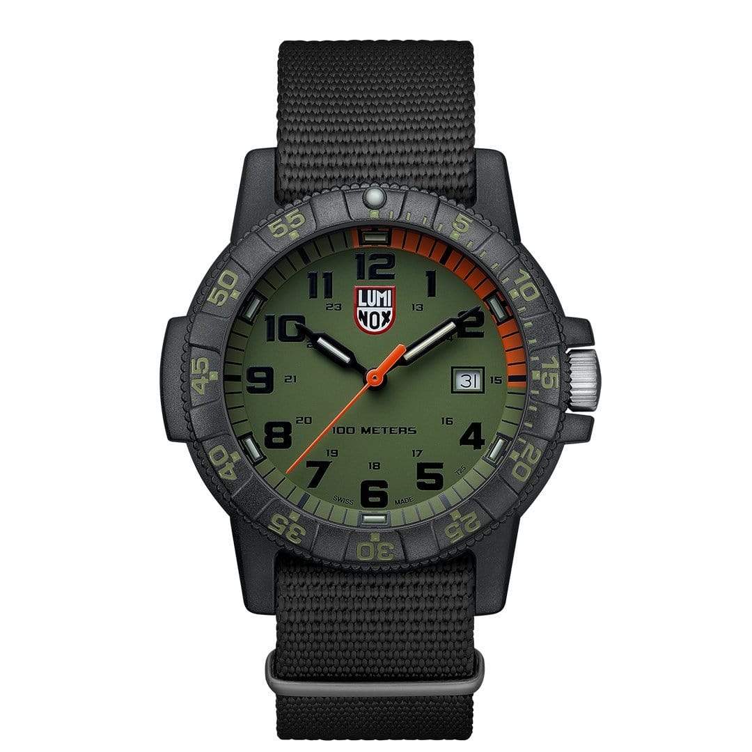 Luminox Leatherback SEA Turtle Giant - Mazenauer Uhren Schmuck
