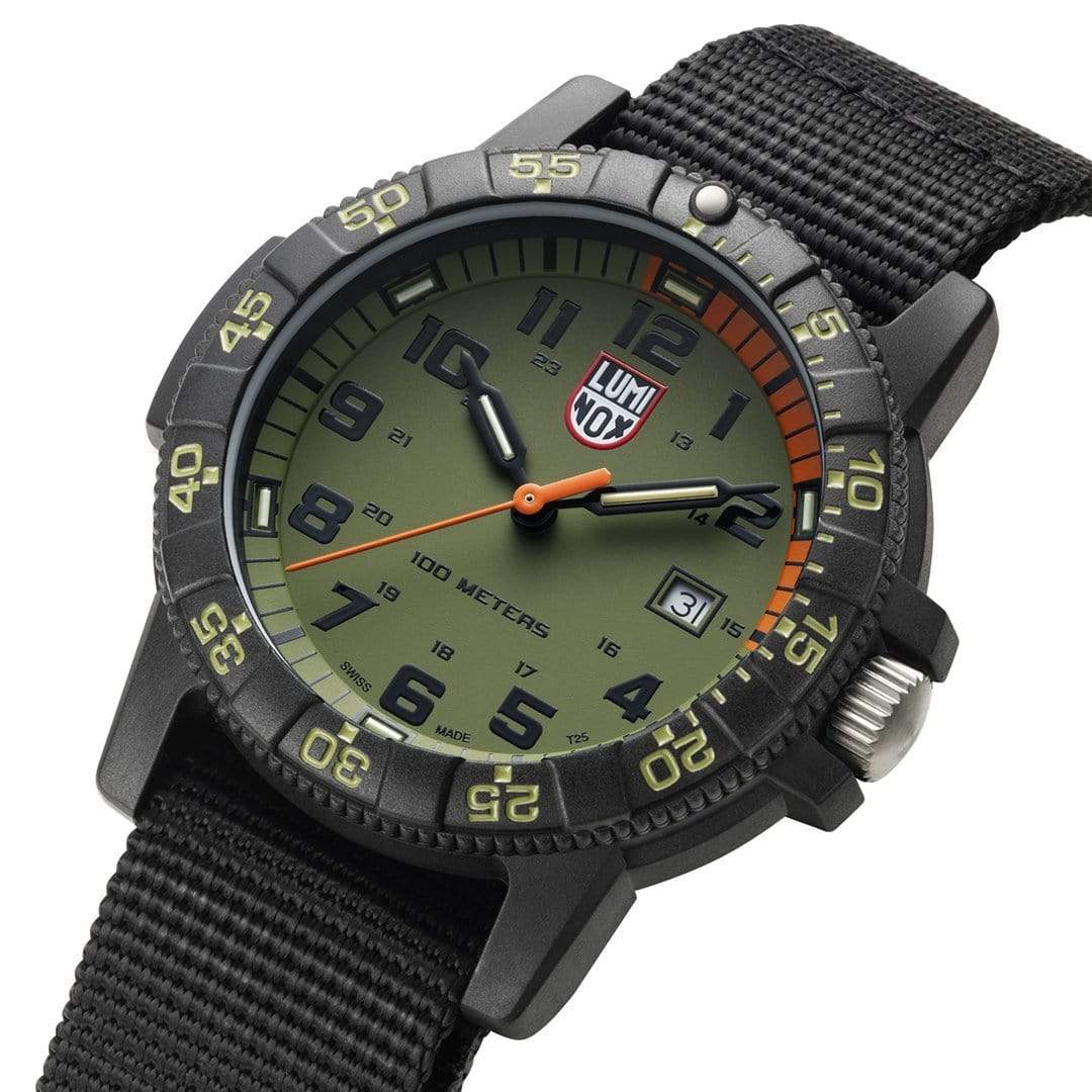 Luminox Leatherback SEA Turtle Giant - Mazenauer Uhren Schmuck